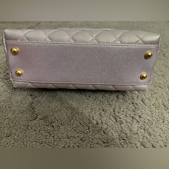 Chanel Metallic Pink Quilted Shoulder Bag - Picture 4 of 6